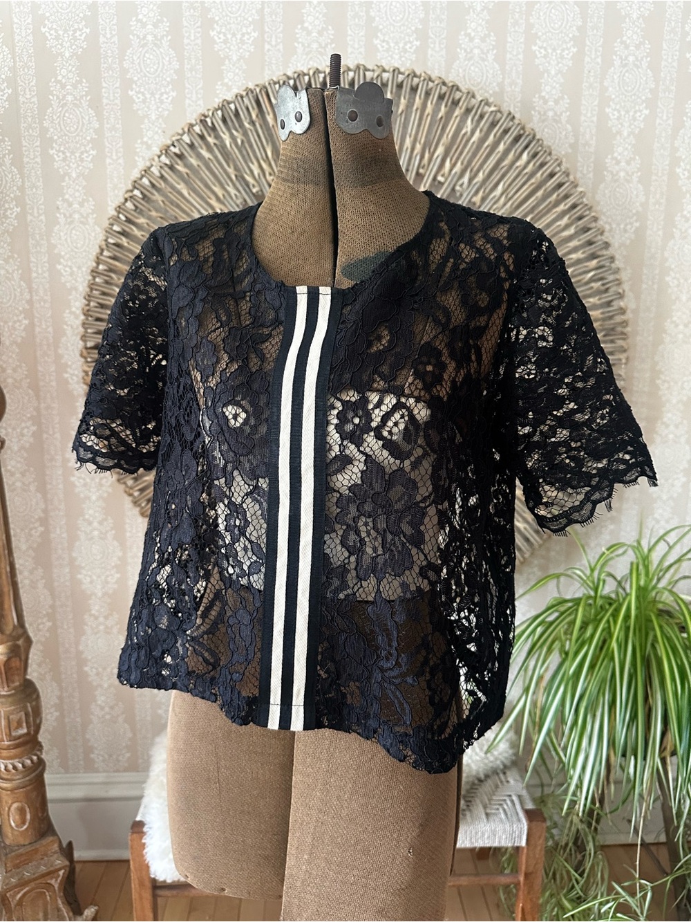 bebe Black Lace Short-Sleeve Top with Contrast Stripe